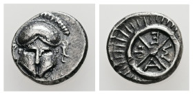Thrace, Mesambria. AR, Diobol. 1.23 g. - 10.82 mm. ca. 4th century BC.
Obv.: Crested Corinthian helmet facing.
Rev.: M - E - T - A. Ethnic within spok...