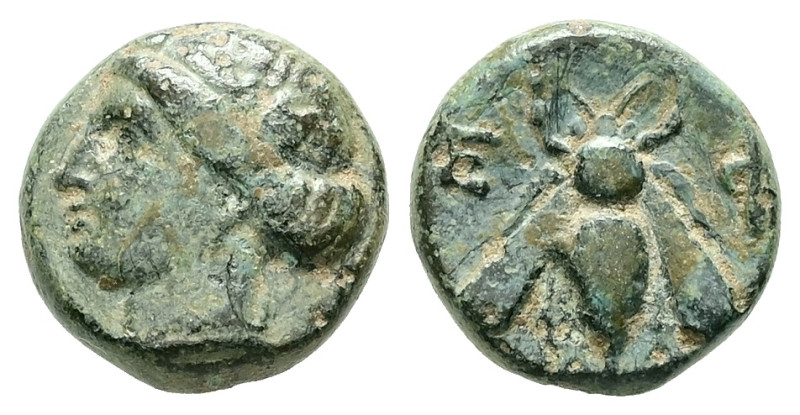 Ionia, Ephesos. AE. 1.34 g. - 10.46 mm. Circa 375-325 BC.
Obv.: Female head (Art...