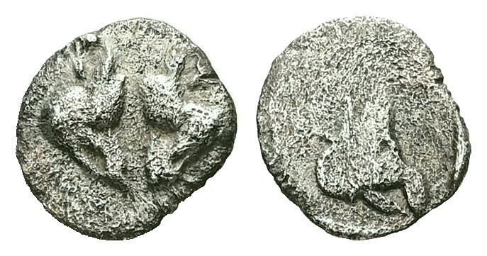 Lesbos. Uncertain mint. AR 1/36 Stater. 0.19 g. - 7.51 mm. Circa 500-450 BC.
Obv...