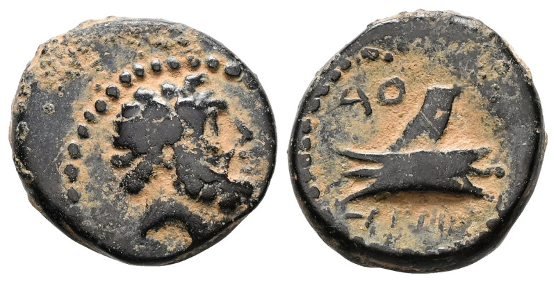 Phoenicia, Arados. Circa 137-51 BC. AE. 3.55 g. - 16.41 mm.
Obv.: Laureate head ...