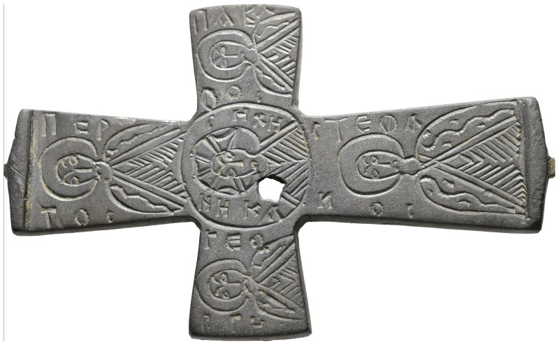 Bronze processional cross. Byzantine.
Weight: 19.80 g. 
Diameter: 75.33 mm.