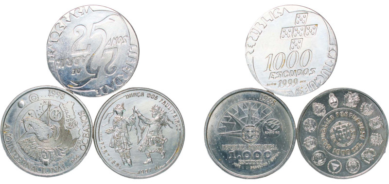 Portugal Third Republic 1997-1999 1000 Escudos (3 Lots) Silver Lisbon Mint UNC