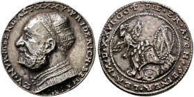 Nürnberg. Porträtmedaillen von der Renaissance bis zum Klassizismus. 

Kleine Silbermedaille 1526 von Matthes Gebel, auf Friedrich Behaim. FRIEDERIC...