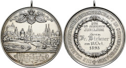 Nürnberg. Nürnberg, Stadt. 

Tragbare, silberne Prämienmedaille o.J. (ab 1888) von Hans Ströbel (bei Lauer), der "Stahlbogen- Schützengesellschaft i...