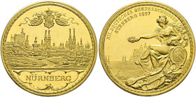 Nürnberg. Nürnberg, Stadt. 

Goldmedaille im Gewicht zu 4 1/2 Dukaten 1897 von Lauer, auf das 12. Deutsche Bundesschießen in Nürnberg. Stadtansicht ...