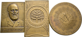 Stuttgart-Stadt. Sammlung Hartmut Schulz 

Lot (3 Stücke): Prägungen von Mayer und Wilhelm, auf General August von Reinhard (1827-1907, Vorsitzender...