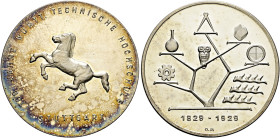 Stuttgart-Stadt. Sammlung Hartmut Schulz 

Silbermedaille 1929 von O. Paret, auf denselben Anlass. Nach links steigendes Stuttgarter Rössle / Neben ...