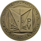Stuttgart-Stadt. Sammlung Hartmut Schulz 

Einseitige Bronzemedaille 1930 unsigniert, auf die 2. Internationale Edelpelztierschau in Stuttgart vom 1...