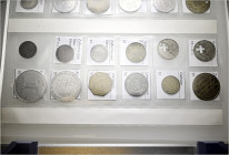 Stuttgart-Stadt. Sammlung Hartmut Schulz 

Ca. 170 Stücke: Sammlung von verschiedenen Marken mit Bezug zu Stuttgart in Messing, Kupfer, Eisen, Alu, ...