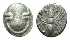Greek Coins
Boeotia. Obol.AR . 400-375 BC. Mycalessos. (Hgc-4). Anv.: Boeotian shield. Rev.: Thunderbolt. Ag. 0,80 g. VF. Est...60,00.

Reference:...