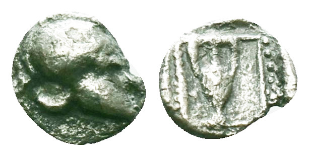 Greek Obol, Ca. 5th-3rd Century BC. AR.

Reference:

Condition: Very Fine

Weigh...