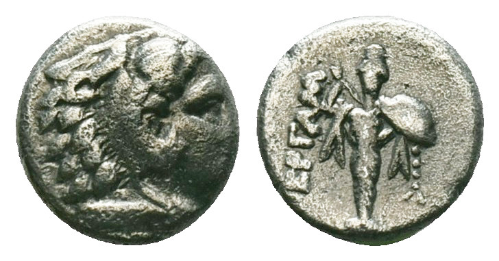 MYSIA. Pergamon. (Circa 310-282 BC). Diobol.

Obv : Head of Herakles right, wear...