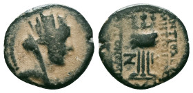 Greek
Seleucis and Pieria. Antioch 5-4 BC. Dated Year 27 of the Actian Era
Dichalkon Æ
Veiled and turreted head of Tyche, right / ΑΝΤΙΟΧΕΩΝ ΜΗTPOΛΕΩΣ(...