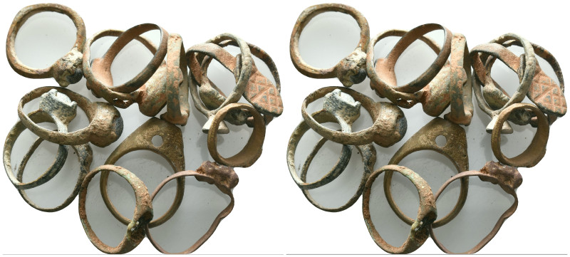 Lot of 15 Ancient Rings
Reference :
Condition: Very Fine

Weight: gr.
Diameter: ...