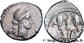 JULIUS CAESAR
Type : Denier 
Date : 45 AC. 
Mint name / Town : Espagne 
Metal : silver 
Millesimal fineness : 950  ‰
Diameter : 19,5  mm
Orientation d...