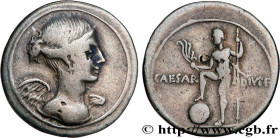 OCTAVIAN
Type : Denier 
Date : 31-30 AC. 
Mint name / Town : Rome ou Italie 
Metal : silver 
Millesimal fineness : 950  ‰
Diameter : 20,5  mm
Orientat...