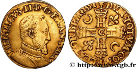 HENRY II
Type : Henri d'or, 1er type 
Date : 1551 
Mint name / Town : Saint-Lô 
Quantity minted : 5800 
Metal : gold 
Millesimal fineness : 958  ‰
Dia...