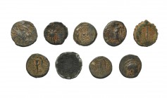 Ancient Greek Coins - Mixed Bronzes [9]
3rd century BC and later. Group comprising: various issues, types and regions. 54 grams total. [9]
Fine.
Es...
