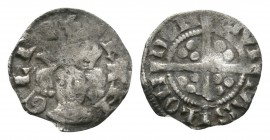 English Medieval Coins - Edward I - London - Farthing
1279-1327 AD. Class 4de. Obv: facing bust with +E R ANGLIE legend. Rev: long cross and pellets ...