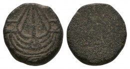 Coin Weights - Half Noble Coin Weight
14th-15th century AD. Round. Obv: ship. Rev: plain. LSA p.23. 3.54 grams. [No Reserve]
Near very fine.
Estima...