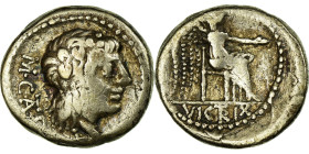 Porcia, Quinarius, 89 BC, Rome, Silver, VF(30-35), Crawford:343/2b