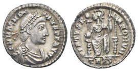 Magnus Maximus, 383-388. Siliqua (Silver, 17.57 mm, 1.83 g). Treveri (Trier). D N MAG MAX-IMVS P F AVG. Pearl-diademed, draped and cuirassed bust of M...