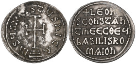 Leo V, the Armenian (813-820), miliaresion, Constantinople, cross potent on three steps; single border, rev., inscription in five lines, +LEON / S CON...