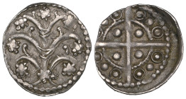 Flanders, Oudenaarde, kleine denarius, circa 1180-1220, 0.34g (Ghyssens 316), good very fine and very rare

Estimate: 400-600