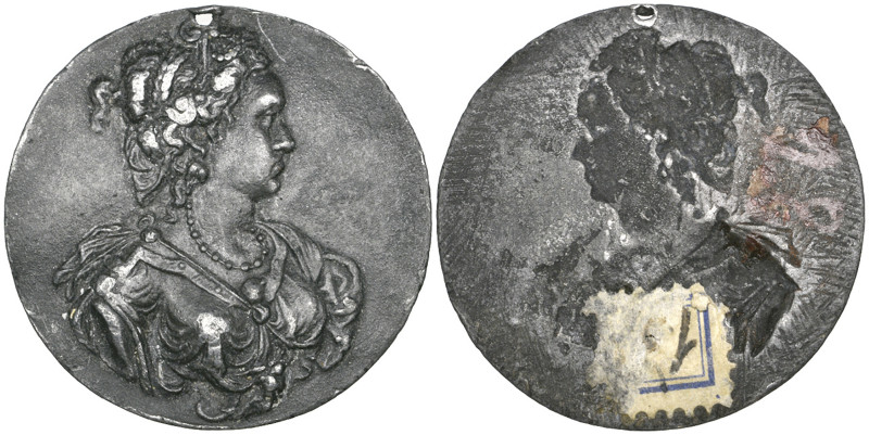 Italy, Emilian School (mid-16th century), lead uniface medal of an unnamed lady ...