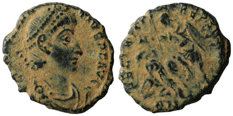 Constantinus II. (351-354 AD). Follis. Antioch. Obv: D N CONSTANTIVS P F AVG. di...