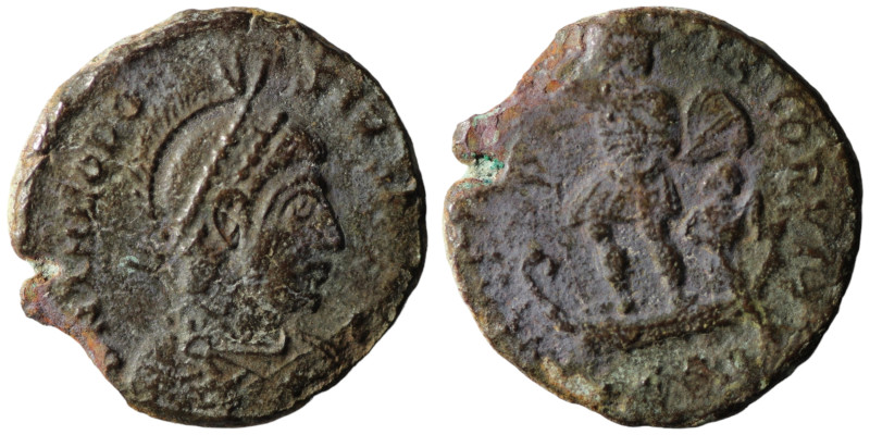 Theodosius I. (392-395 AD). Follis. Alexandria. Obv: D N THEODOSIVS P F AVG. pea...