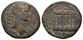PONTUS.Zela. Caracalla. (198-217).Ae.

Obv : AY KAI M AYΡH ANTωNINOC.
Laureate head right.

Rev : ZHΛITωN TOY ΠONT around, ET PMB.
Tetrastyle te...