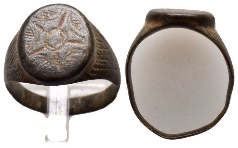 ANCIENT ROMAN BRONZE RING.(3rd–4th centuries).Ae.

Condition : Good very fine.

...