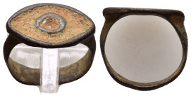 ANCIENT ROMAN BRONZE RING.(3rd–4th centuries).Ae.

Condition : Good very fine.

Weight : 3.65 gr
Diameter : 19 mm