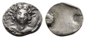 ANCIENT ROMAN SILVER APLIQUE.(1st-2nd century).Ar.

Condition : Good very fine.

Weight : 1.05 gr
Diameter : 11 mm