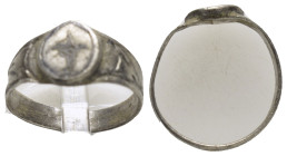 ANCIENT BYZANTINE SILVER RING.(7rd–8th centuries).Ar.

Condition : Good very fine.

Weight : 2.17 gr
Diameter : mm