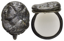 ANCIENT GREEK BRONZE RING.(1st-2nd century BC).Ae.

Condition : Good very fine.

Weight : 13.46 gr
Diameter : 23 mm