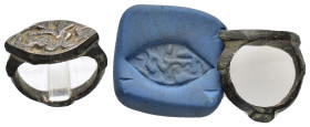 ANCIENT GREEK BRONZE RING.(1st-2nd century BC).Ae.

Condition : Good very fine.

Weight : 3.97 gr
Diameter : 18 mm