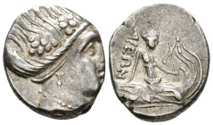 EUBOIA. Histiaia. Tetrobol (AR, 13 mm, 1.58 g) 3rd–2nd century BC.

Head of nymph Histiaia wearing a vine-wreath, earring and necklace right. / [IΣT...