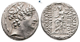 Seleukid Kingdom. Antioch on the Orontes. Philip I Philadelphos 95-75 BC. 
Tetradrachm AR

26 mm, 15,87 g



Very Fine