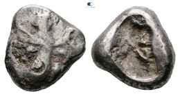 Persia. Achaemenid Empire. Sardeis. Time of Xerxes I to Darios II 485-470 BC. 
Siglos AR

16 mm, 5,52 g



Nearly Very Fine
