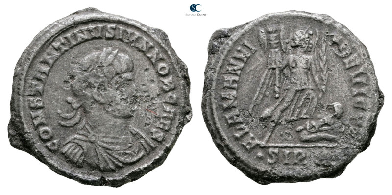 Constantine II, as Caesar AD 317-337. Sirmium
Follis Æ

20 mm, 4,72 g



...