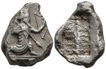 ACHAEMENID EMPIRE. Time of Darios I to Xerxes II (485-420 BC). Sardes.
AR Siglos (15.2mm 5.46g)
Obv: Persian king in kneeling-running stance right, ...