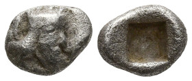 ACHAEMENID EMPIRE. Time of Darios I to Xerxes II (Circa 485-420 BC). Uncertain mint
AR Tetartemorion (4.5mm 0.14g)
Obv: Crowned head of Persian king...