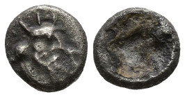 ACHAEMENID EMPIRE. Time of Darios I to Xerxes II (Circa 485-420 BC). Uncertain mint
AR Tetartemorion (4.9mm 0.15g)
Obv: Crowned head of Persian king...