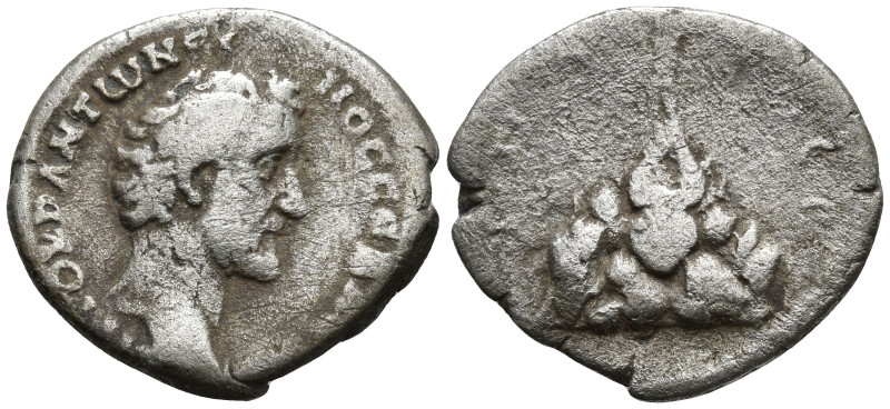 CAPPADOCIA. Caesarea. Antoninus Pius (138-161 AD)
AR Drachm (17.4mm 2.55g)
Obv...