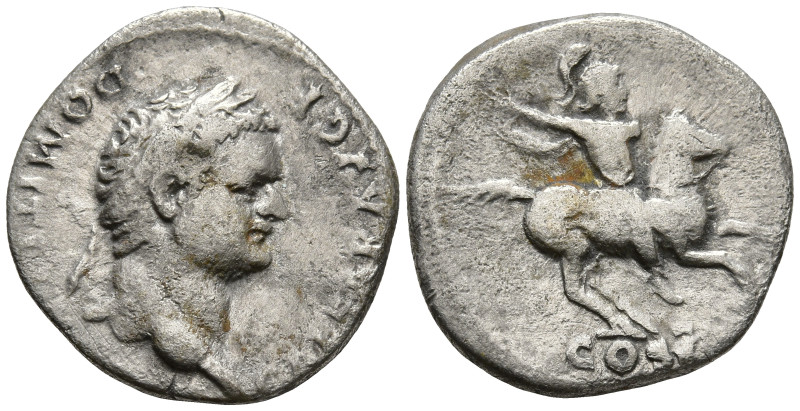 Domitian, Caesar (69-81 AD). Rome.
AR Denarius (17.7mm 3.22g)
Obv: CAESAR AVG ...