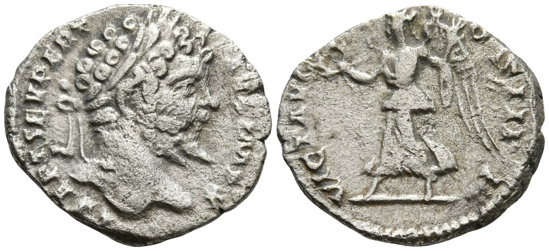Septimius Severus (193-211 AD). Rome
AR Denarius (16.4mm 2.11g)
Obv: L SEPT SE...