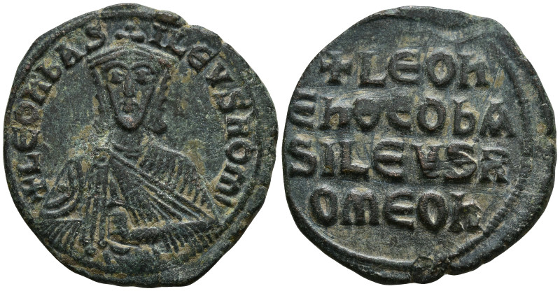 Leo VI the Wise (886-912 AD). Constantinople
AE Follis (26.4mm 7.16g)
Obv: + L...