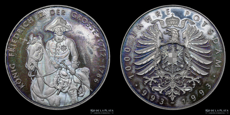Alemania. 1993. 1000 Años Potsdam. Metal blanco; 40mm; 24.6g. (Proof)

USD 30 ...